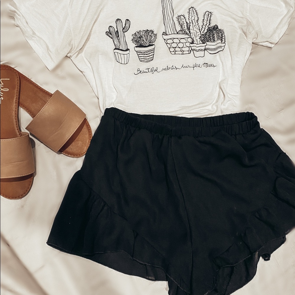 Black Ruffle Flowy Shorts